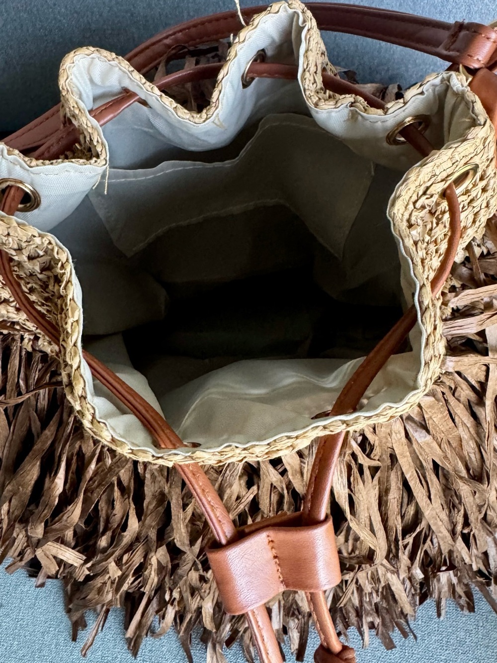 Boho Brown Raffia Fringe Shoulder Bag with Leather Straps - Picture 5 of 5
